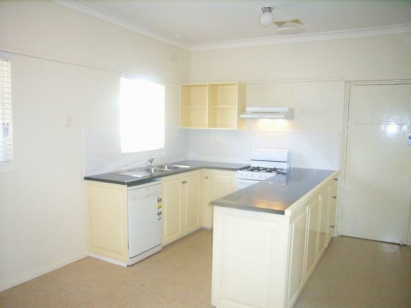 109 Macleay Street, Wagga Wagga NSW 2650