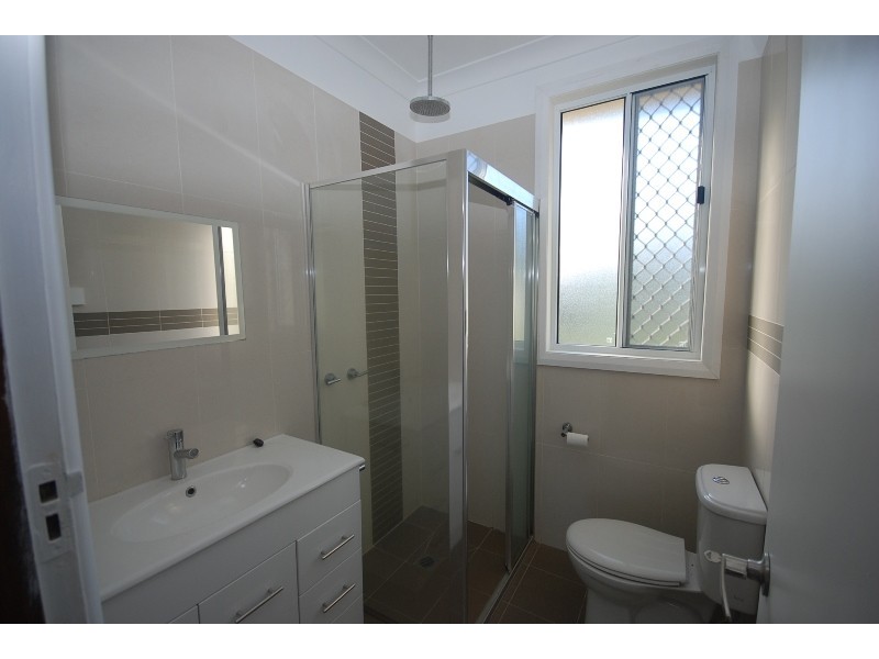23 Phillip Avenue, Mount Austin NSW 2650
