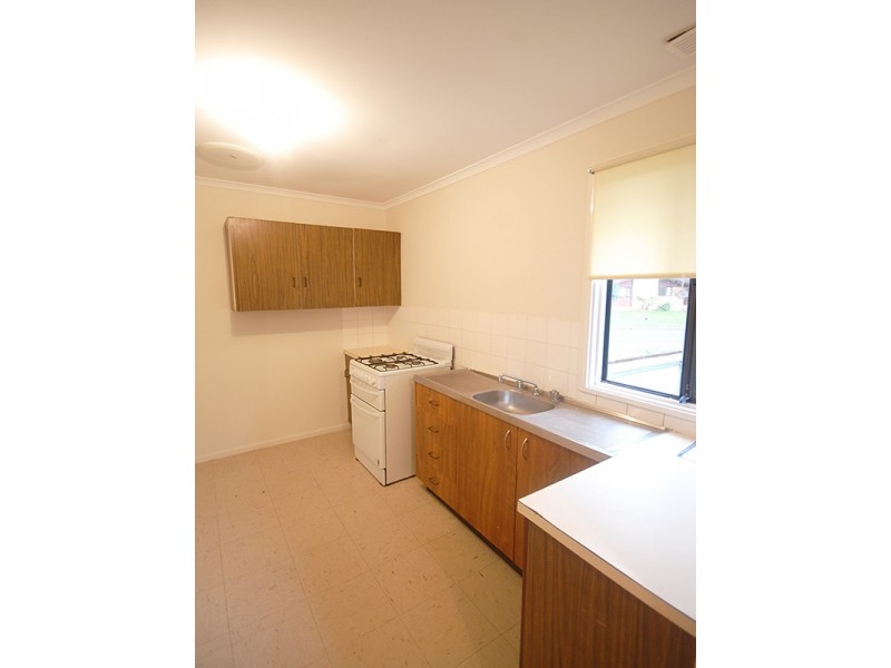 4 Toy Place, Tolland NSW 2650