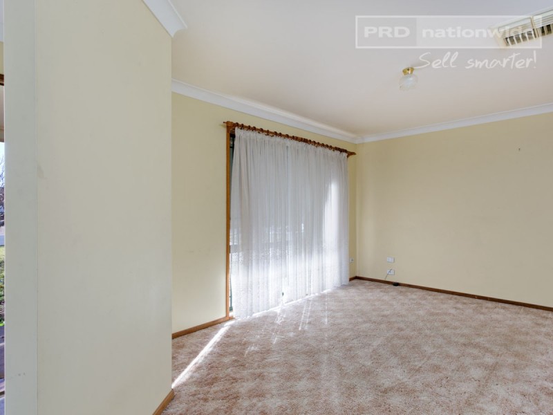 8 Juniper Place, Forest Hill NSW 2651