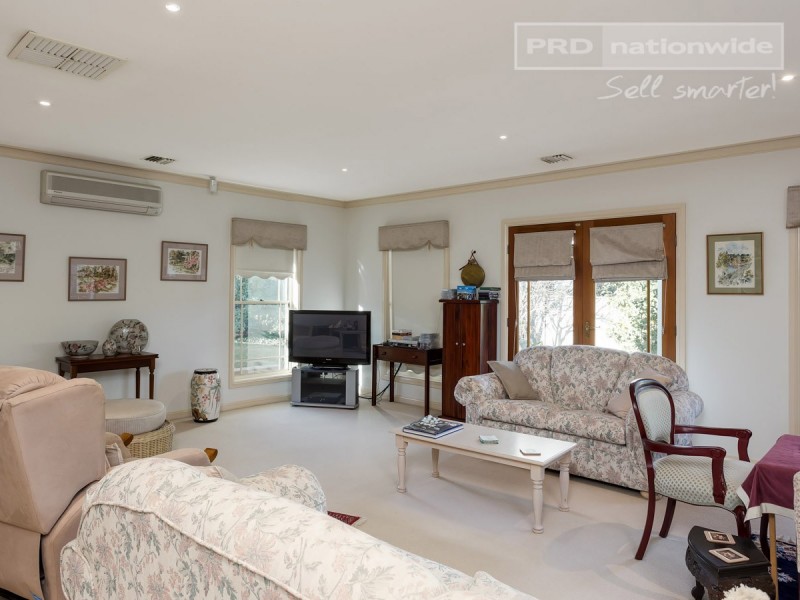 7 Atherton Crescent, Tatton NSW 2650