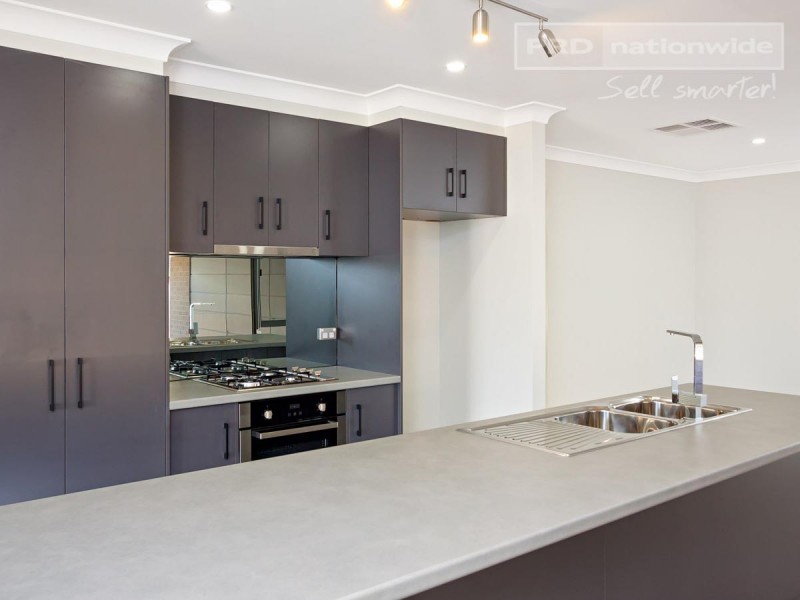 1 Watson Boulevard, Lloyd NSW 2650