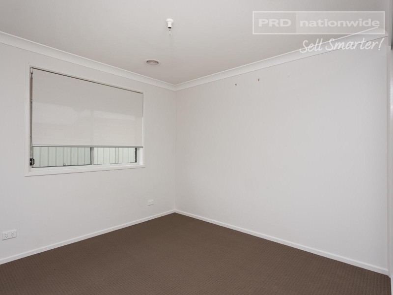 19 Yandee Place, Estella NSW 2650
