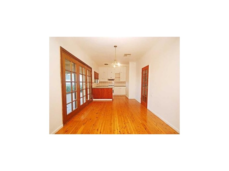 63 Warrawong Street, Kooringal NSW 2650