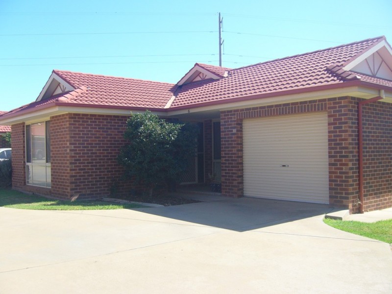 6/24 Otama Street, Glenfield Park NSW 2650