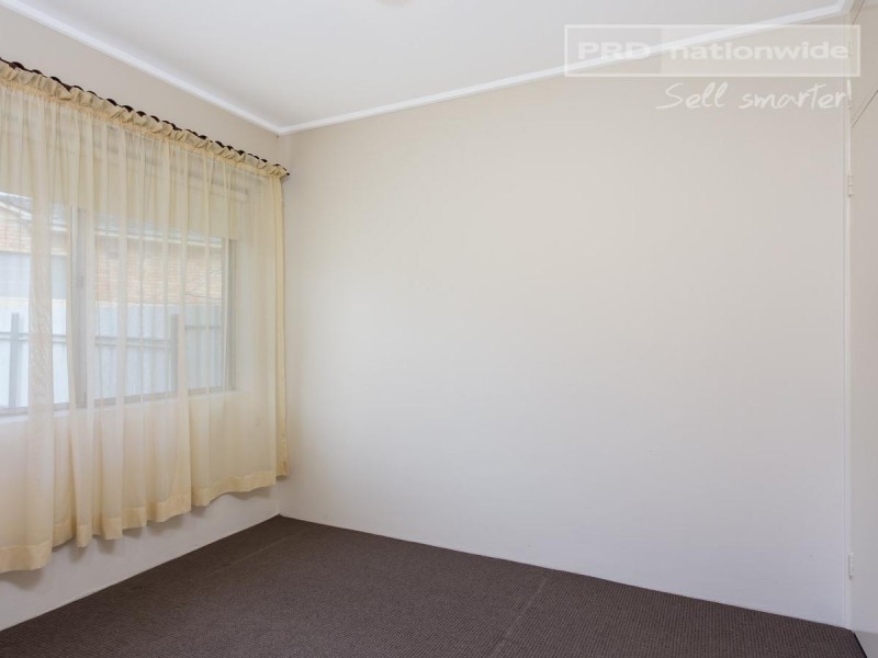 5/5 Karen Street, Tolland NSW 2650