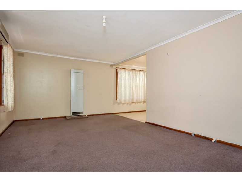 42 Blakemore Street, Ashmont NSW 2650