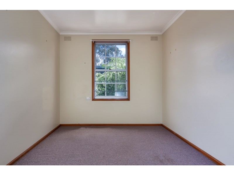 42 Blakemore Street, Ashmont NSW 2650
