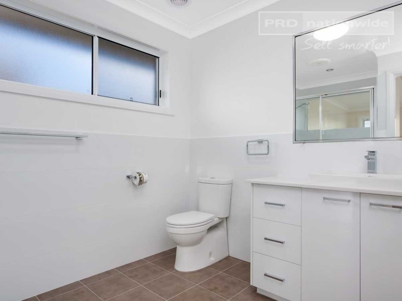 71 Lingiari Drive, Lloyd NSW 2650