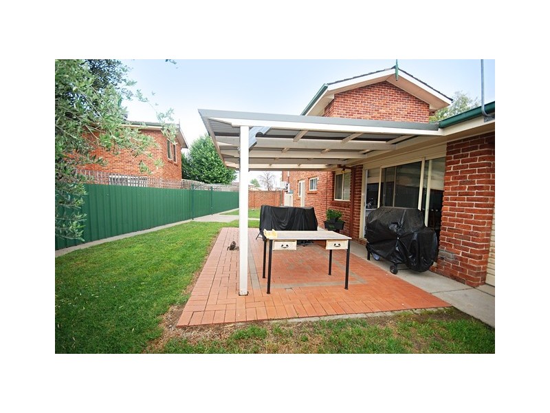 15 Bentley Street, Wagga Wagga NSW 2650