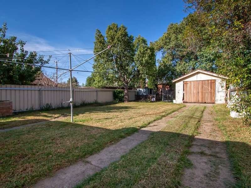 23 Collins Street, Wagga Wagga NSW 2650