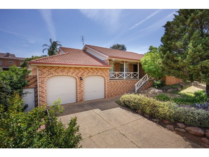 27 Allambie Way, Mount Austin NSW 2650