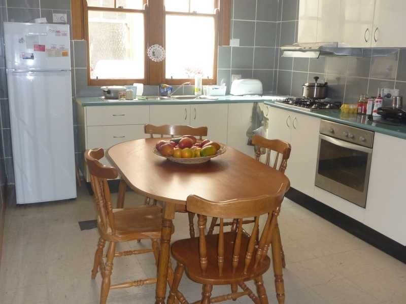 13 Gurwood Street, Wagga Wagga NSW 2650