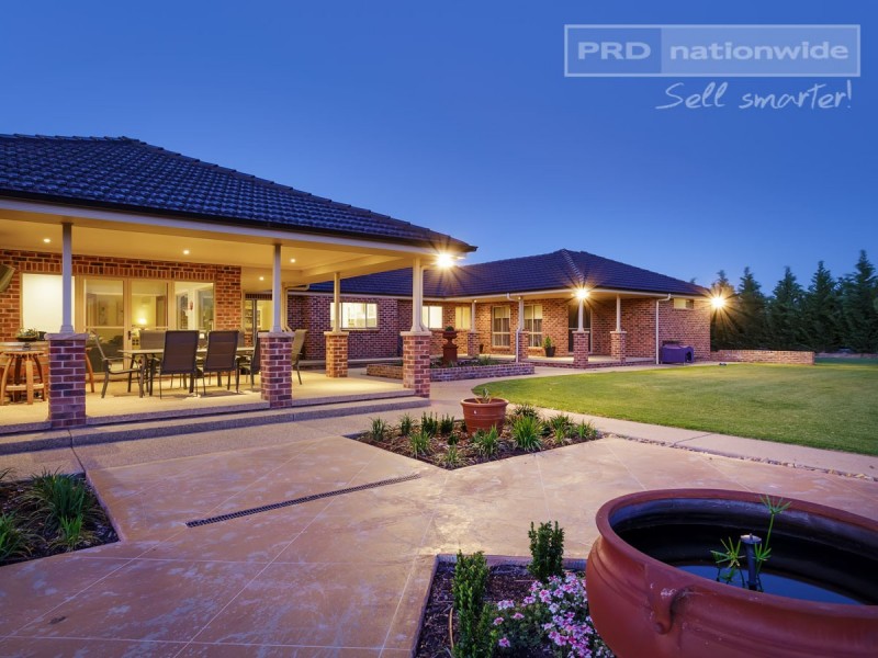 5 Veronica Place, Wagga Wagga NSW 2650