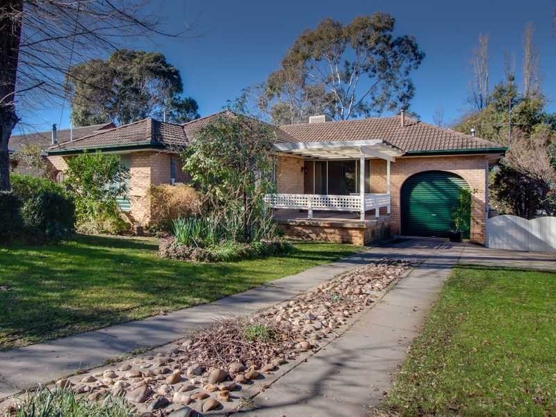 43 Panorama Street, Kooringal NSW 2650