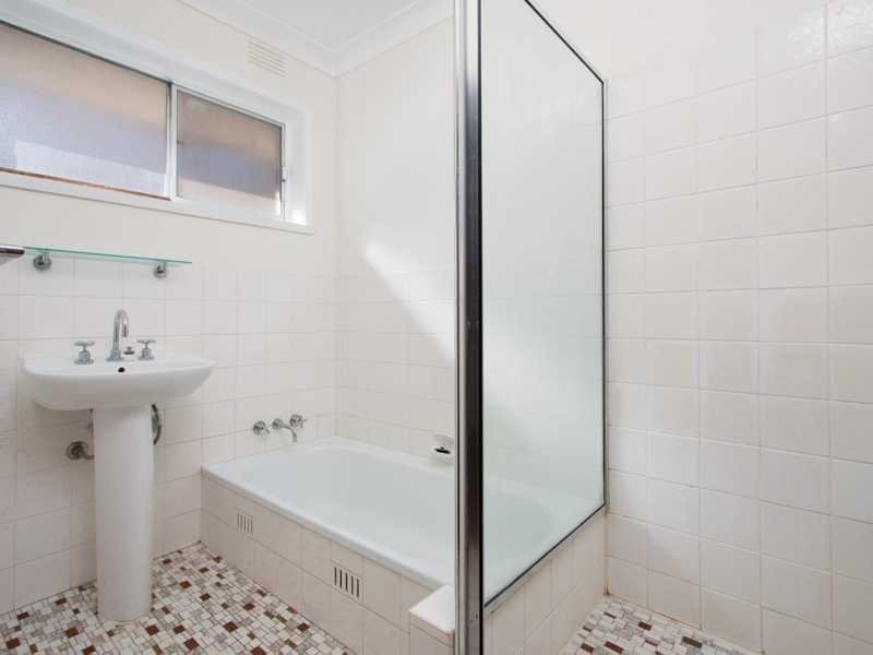 43 Panorama Street, Kooringal NSW 2650