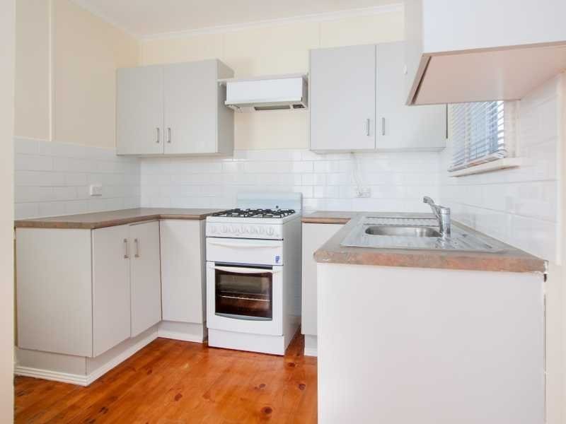 8 Madang Street, Ashmont NSW 2650