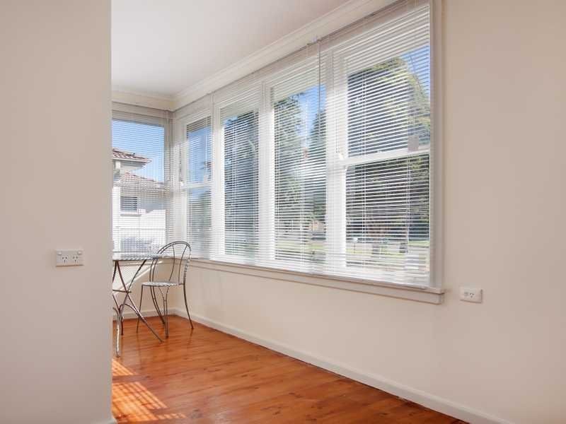 8 Madang Street, Ashmont NSW 2650