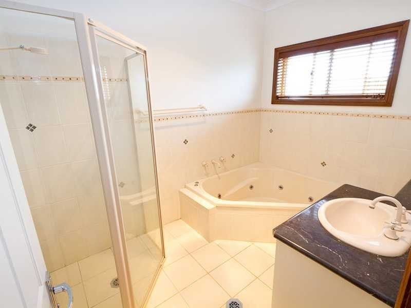 33 Fitzroy Street, Tatton NSW 2650