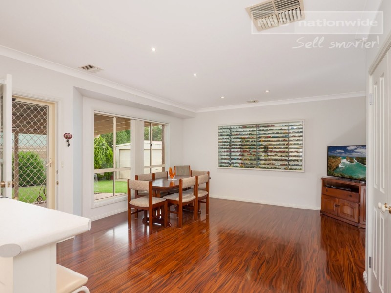 14 Lachlan Place, Tatton NSW 2650