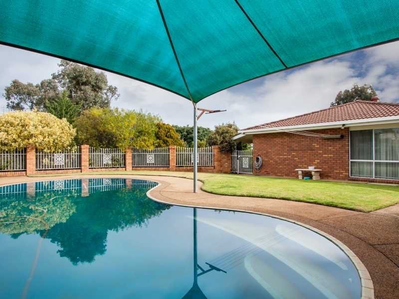 96 River Road, Alfredtown NSW 2650