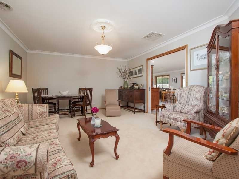 85 Kaloona Drive, Bourkelands NSW 2650