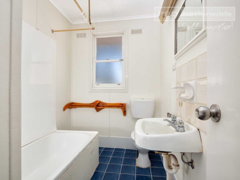 20 Menzies Avenue, Kooringal NSW 2650