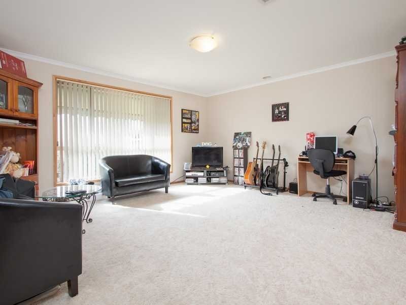 101 Kaloona Drive, Bourkelands NSW 2650