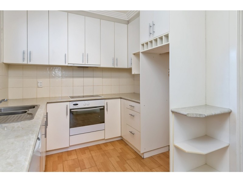 50 Bourke Street, Turvey Park NSW 2650