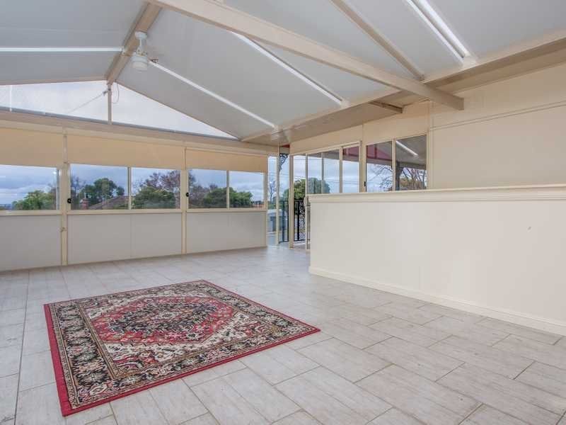 20 Hodson Avenue, Turvey Park NSW 2650