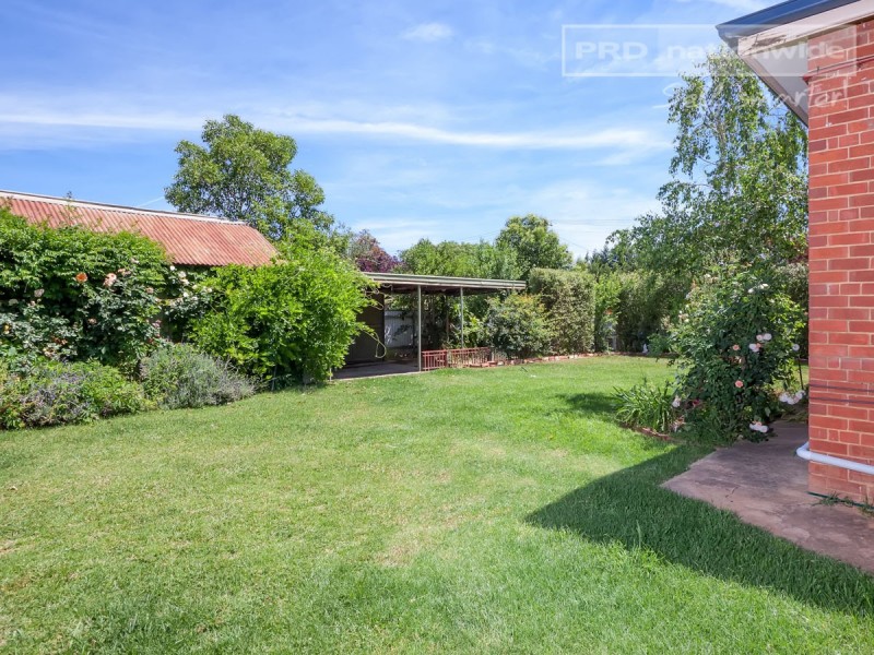 30 Darlow Street, Wagga Wagga NSW 2650