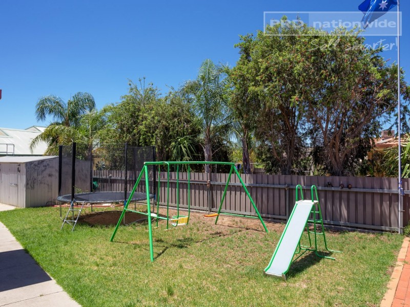 86 Undurra Drive, Glenfield Park NSW 2650