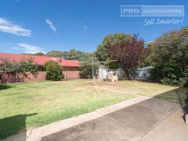 3 Tarakan Avenue, Ashmont NSW 2650