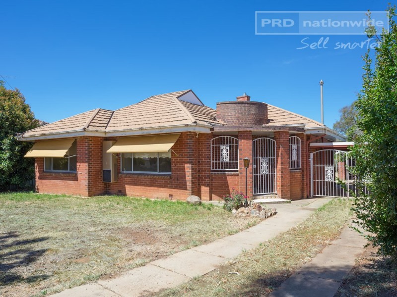 51 Bourke Street, Turvey Park NSW 2650