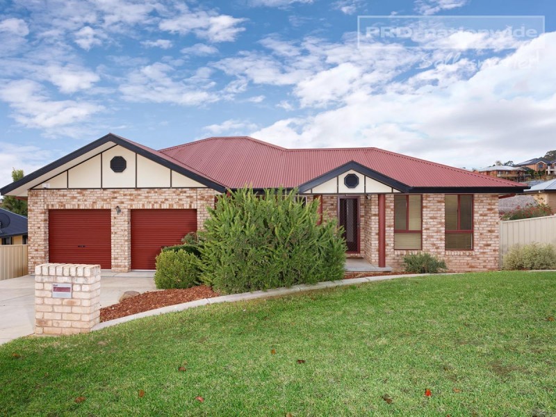 51 Bourkelands Drive, Bourkelands NSW 2650