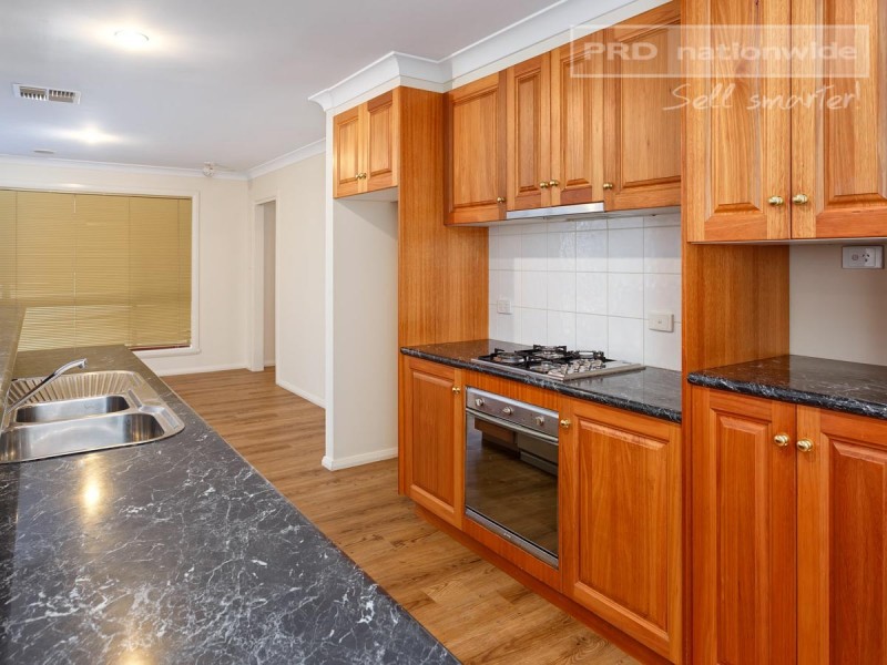 51 Bourkelands Drive, Bourkelands NSW 2650