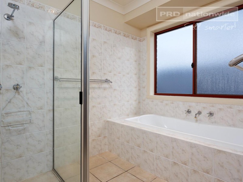 51 Bourkelands Drive, Bourkelands NSW 2650