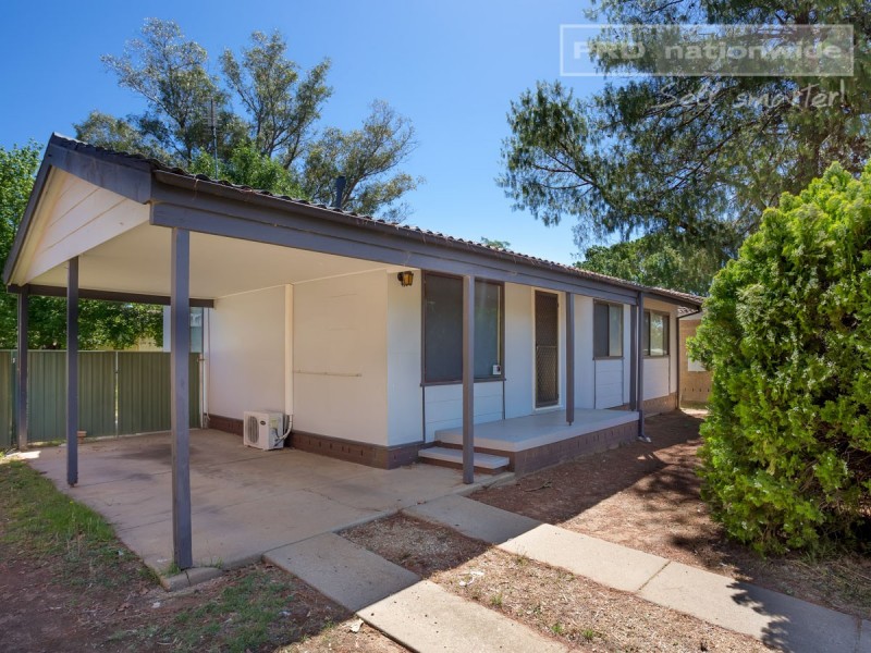 2 Edghill Place, Tolland NSW 2650