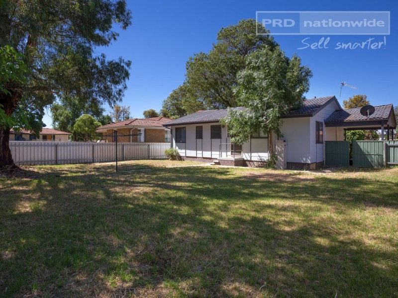 2 Edghill Place, Tolland NSW 2650