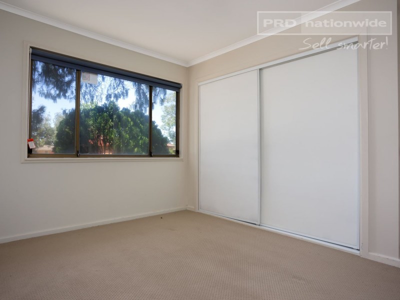 2 Edghill Place, Tolland NSW 2650