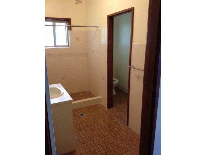 3/7 Edney Street, Kooringal NSW 2650