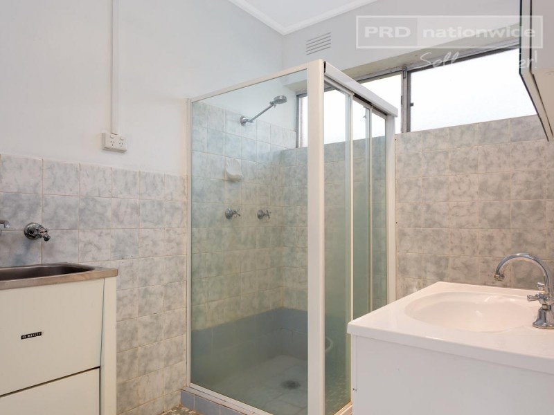 5/5 Karen Street, Tolland NSW 2650