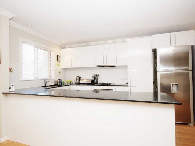 3/125 Lake Albert Road, Kooringal NSW 2650