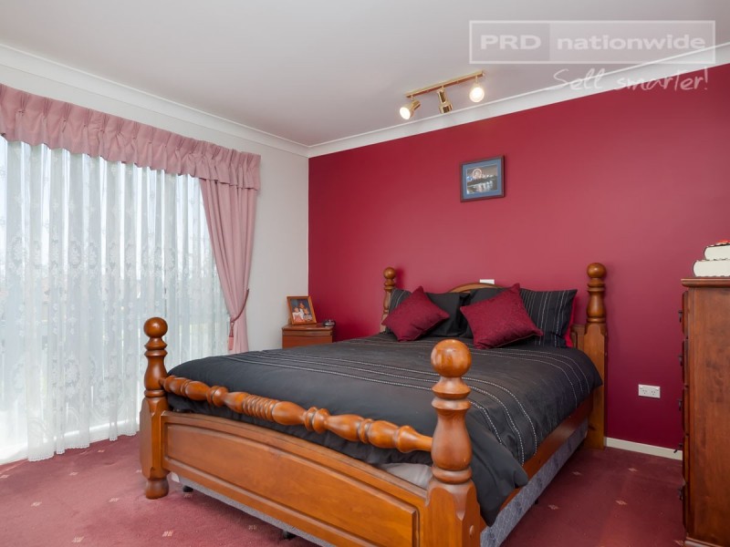 13 Lamilla Street, Glenfield Park NSW 2650