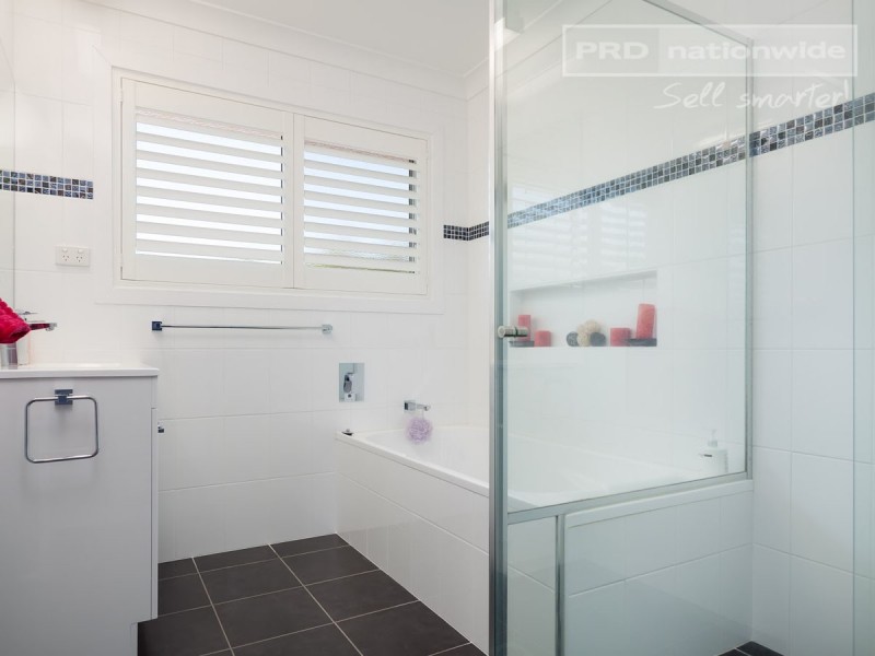 13 Lamilla Street, Glenfield Park NSW 2650