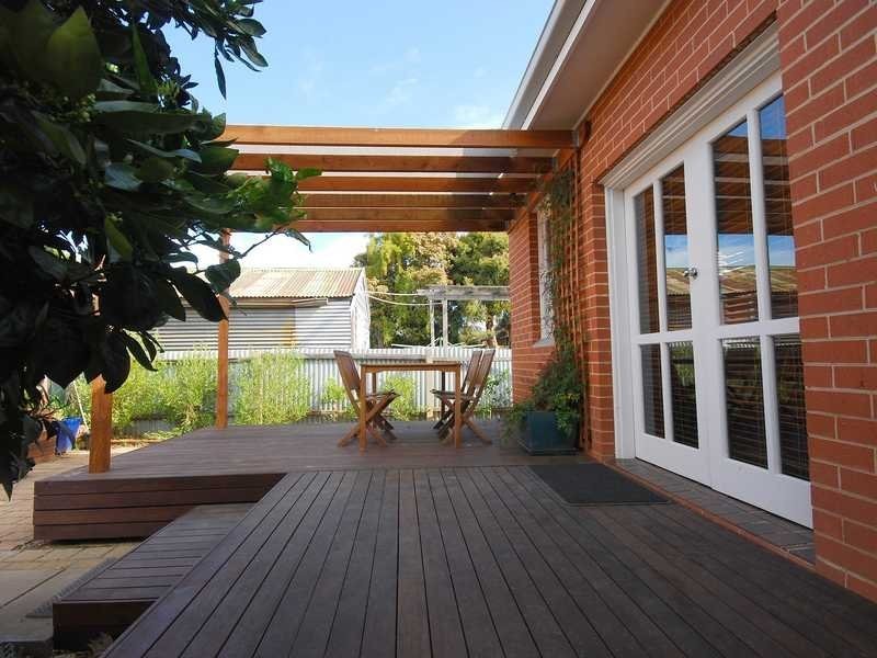 35 Thorne Street, Wagga Wagga NSW 2650