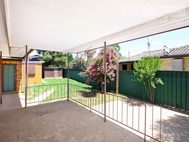 34 Maher Street, Tolland NSW 2650