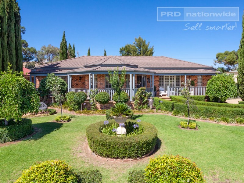 33 Lamilla Street, Glenfield Park NSW 2650