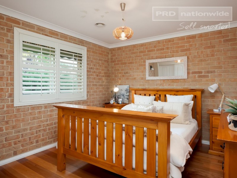 33 Lamilla Street, Glenfield Park NSW 2650