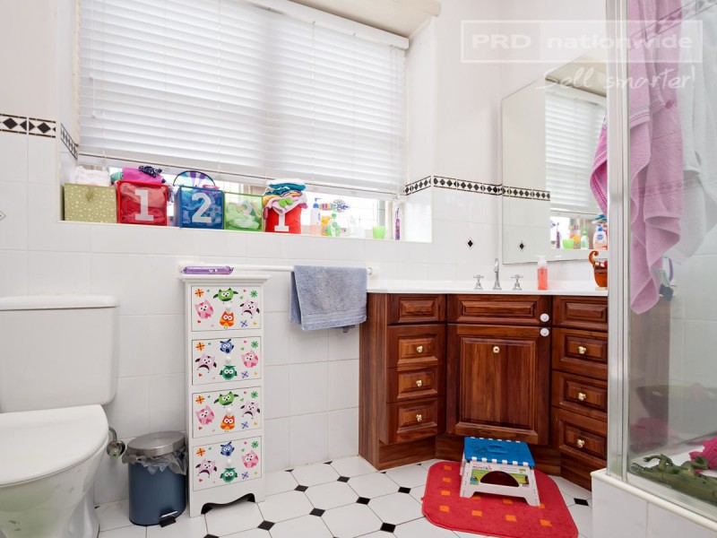 21 Oates Avenue, Wagga Wagga NSW 2650